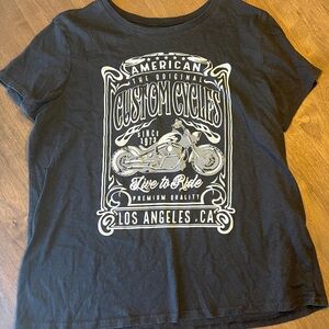 Wound Up Black Graphic Tee